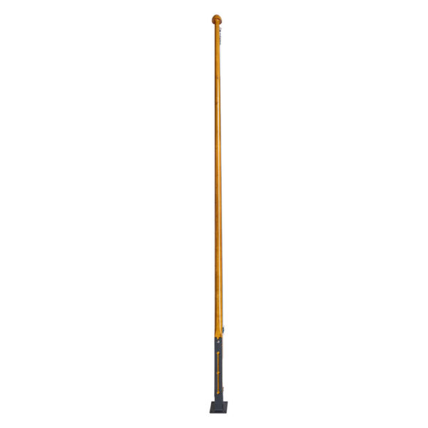 Uhhke Simple klassikaline puidust lipumast 8m